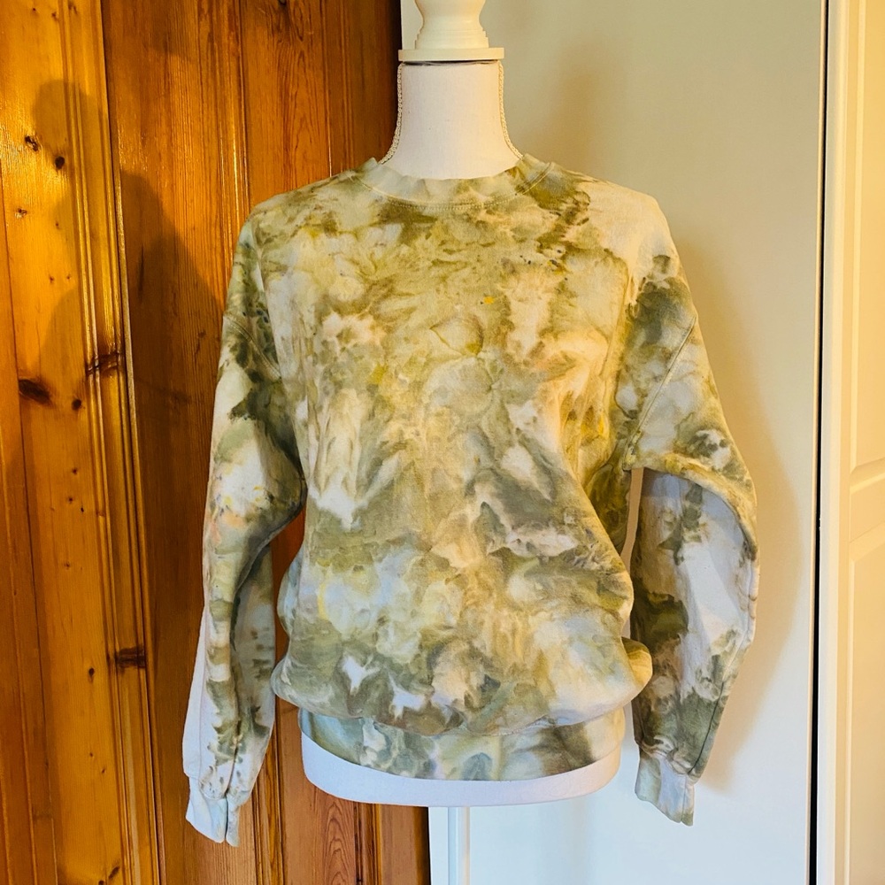 Ice-Dye Green and White Women's Sweatshirt